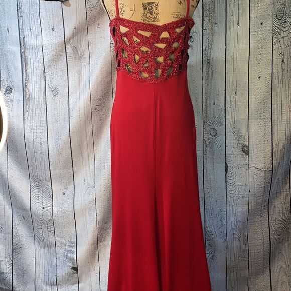 Fanny USA Long Beaded Cut Out Back Red Evening Dress Women size XL - Picture 6 of 16